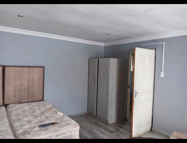 1 BEDROOM PROPERTY TO RENT IN ESSENWOOD